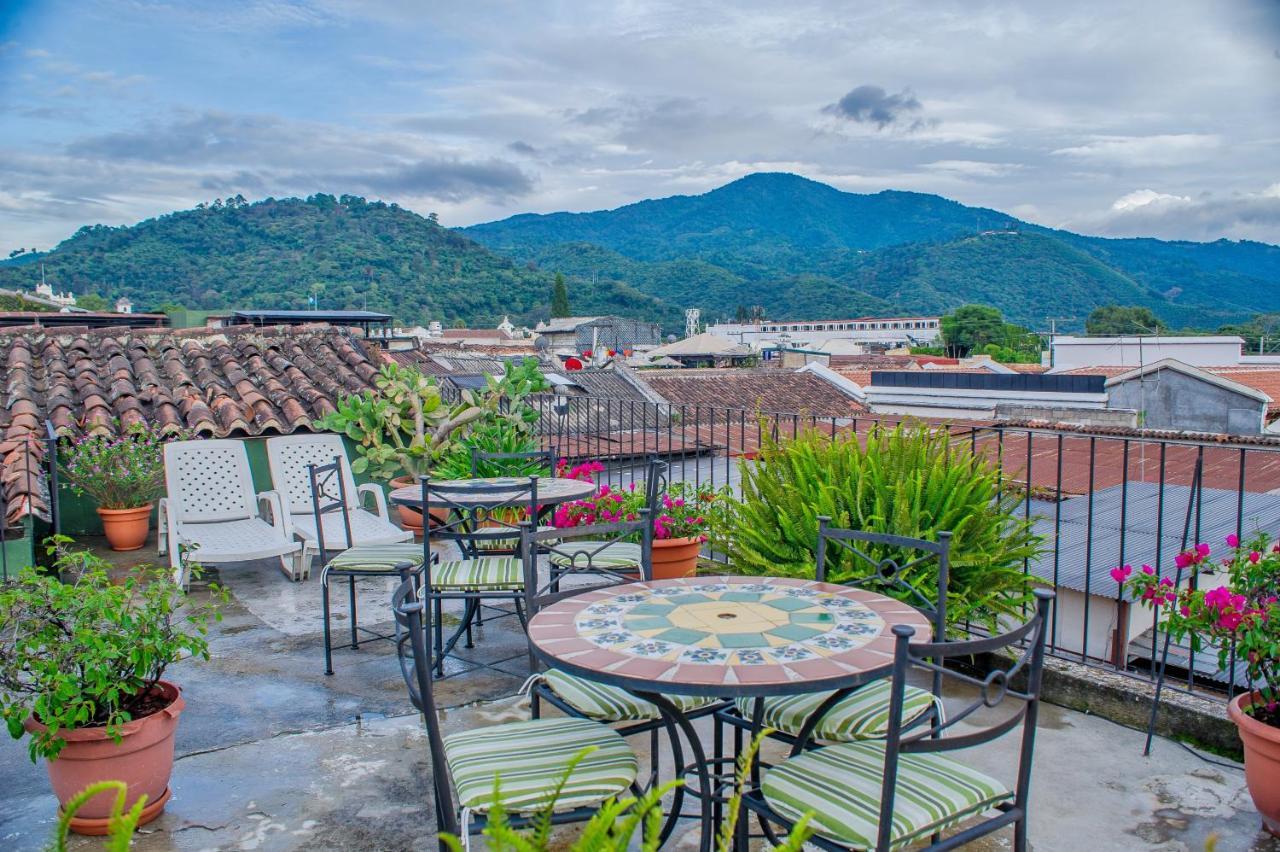 Hotel Casa Rustica By Ahs Antigua Exterior foto