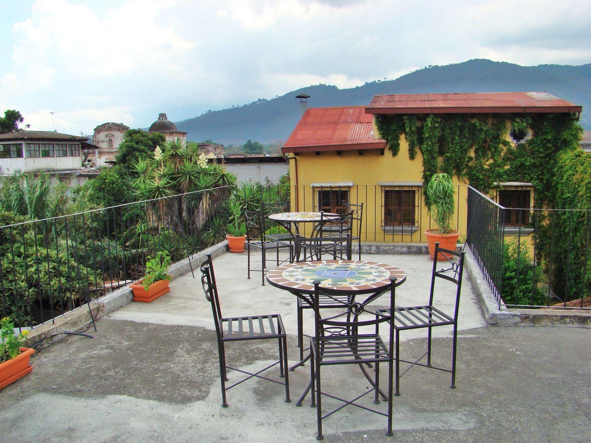 Hotel Casa Rustica By Ahs Antigua Exterior foto