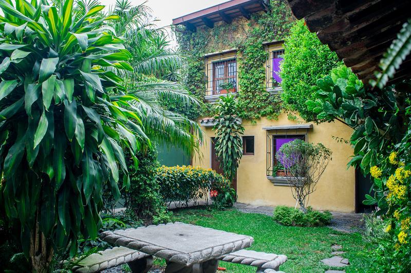 Hotel Casa Rustica By Ahs Antigua Exterior foto